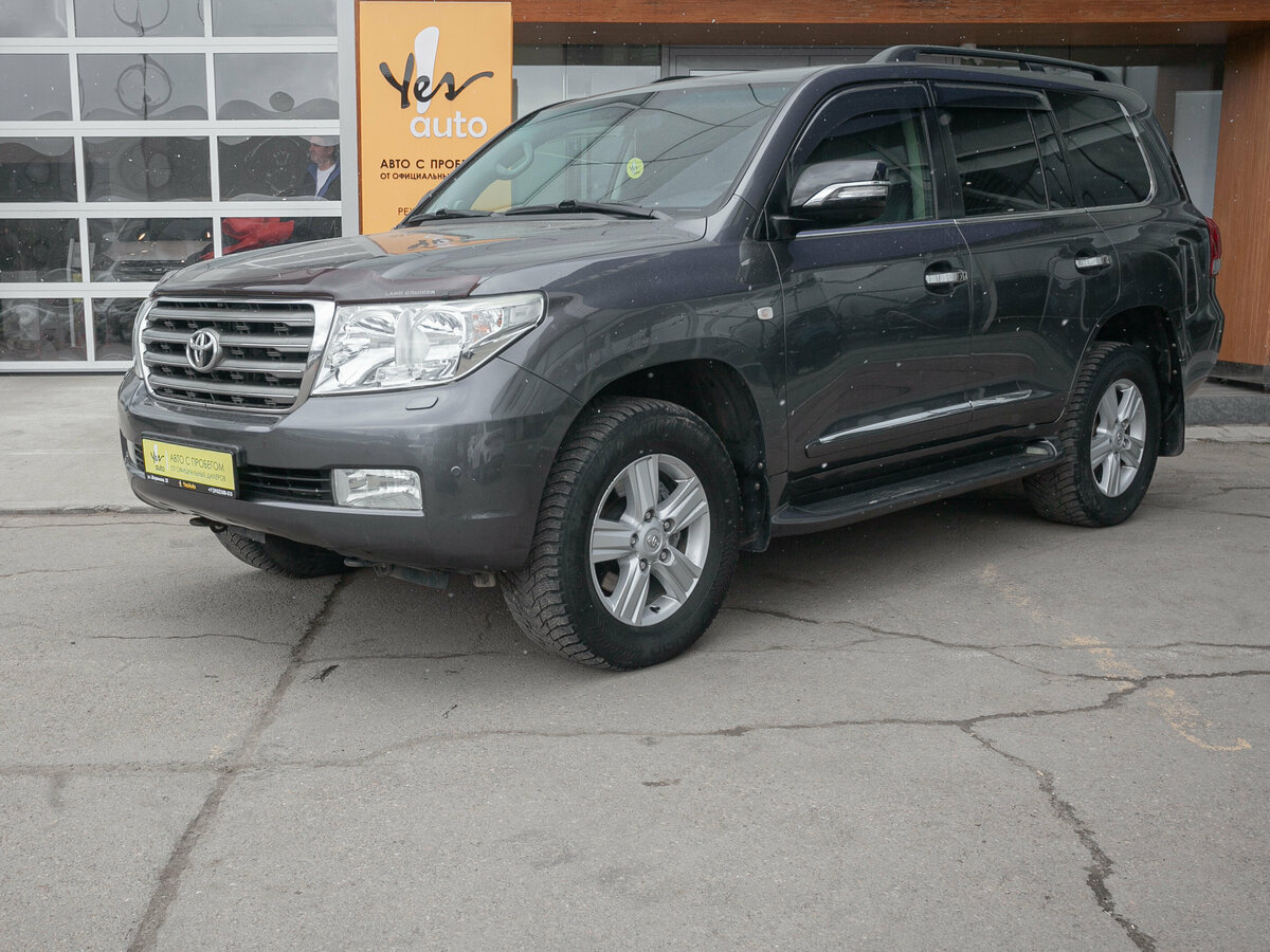 Toyota Land Cruiser 200 Series
