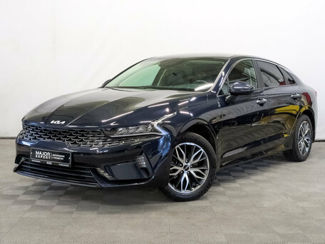 Kia K5 III