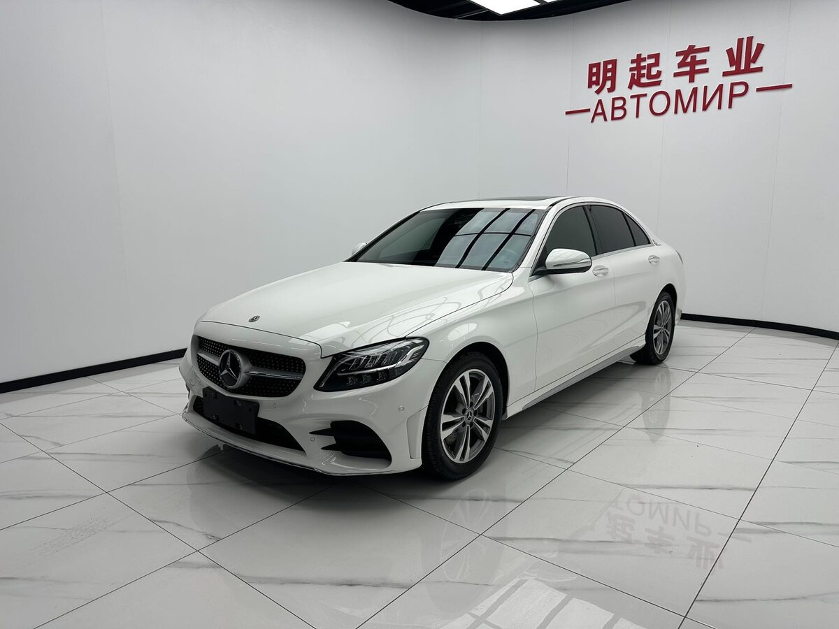 Открыть фотографии: Mercedes-Benz C-Класс IV (W205) Рестайлинг