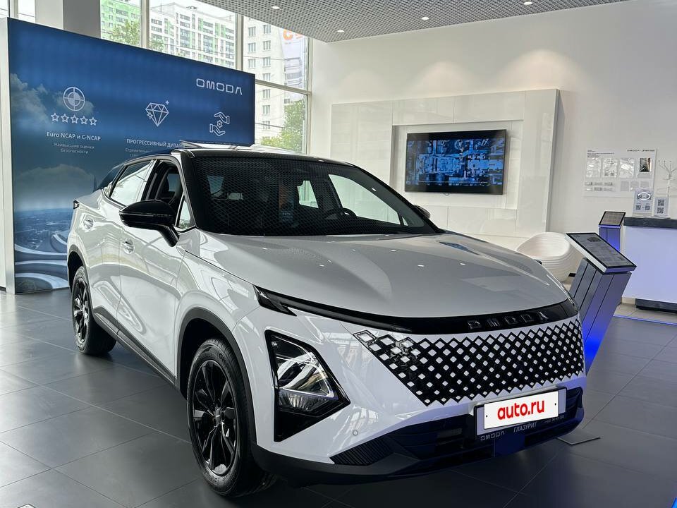 Открыть фотографии: Omoda C5 I Рестайлинг