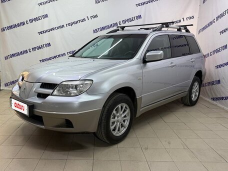 Mitsubishi Outlander I