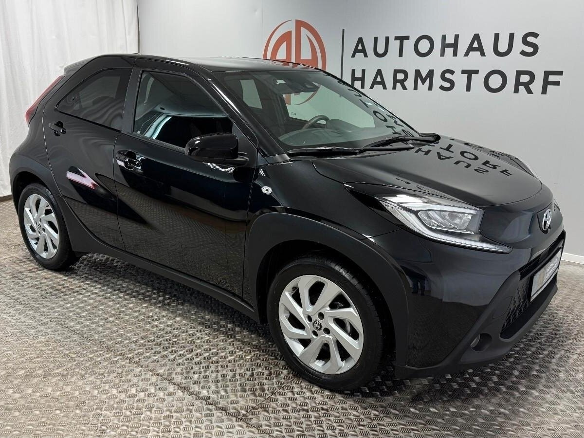 Toyota Aygo X I