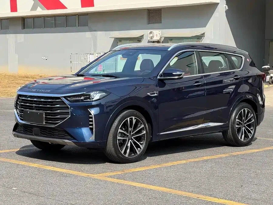 Открыть фотографии: Jetour X70+ I