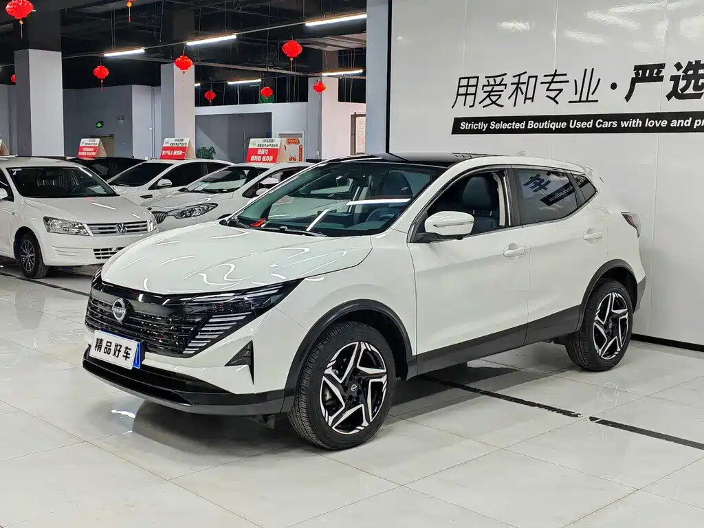 Открыть фотографии: Nissan Qashqai II Рестайлинг 2