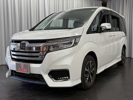 Honda Stepwgn V Рестайлинг