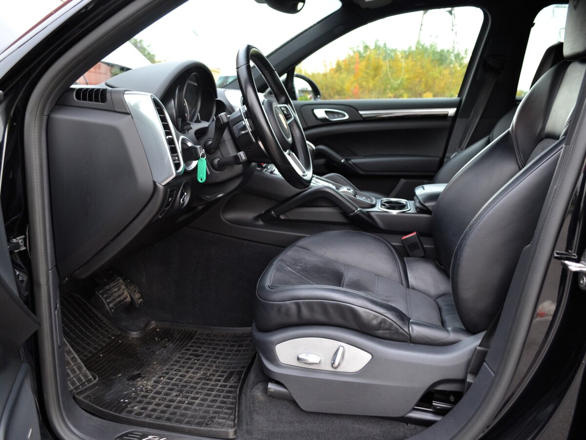 PORSCHE CAYENNE - фото 8