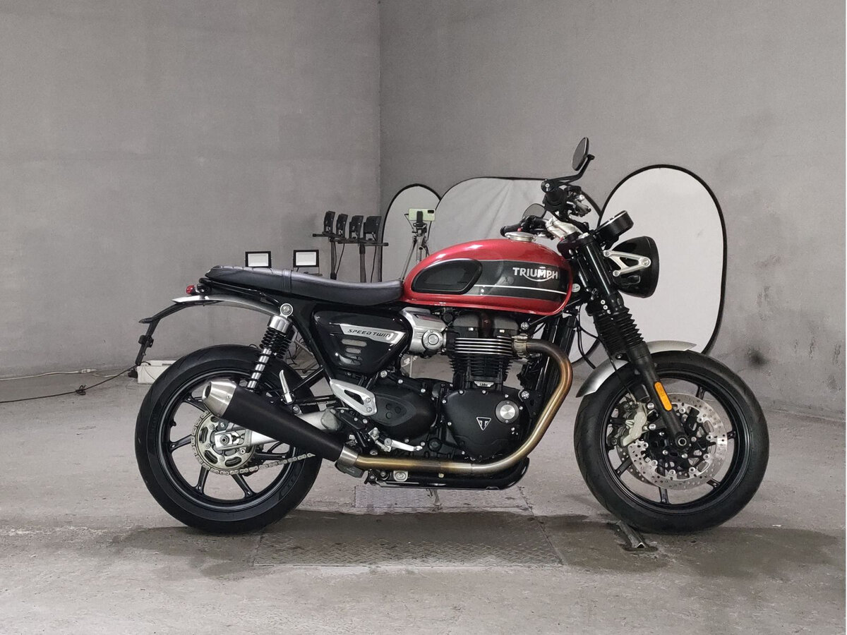 Triumph Speed Twin