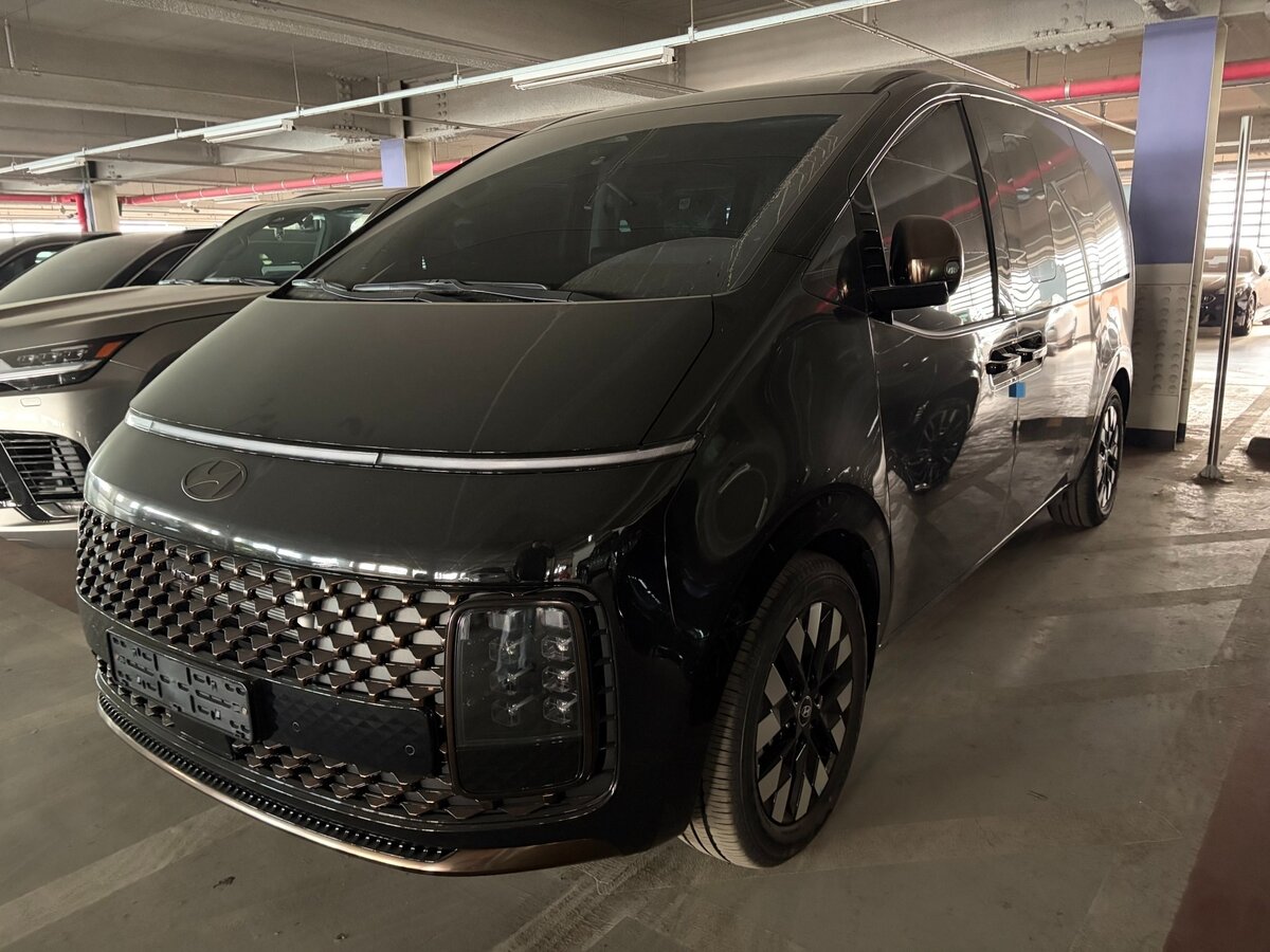 Hyundai Staria I