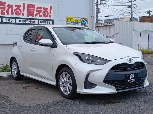 Открыть фотографии: Toyota Yaris IV