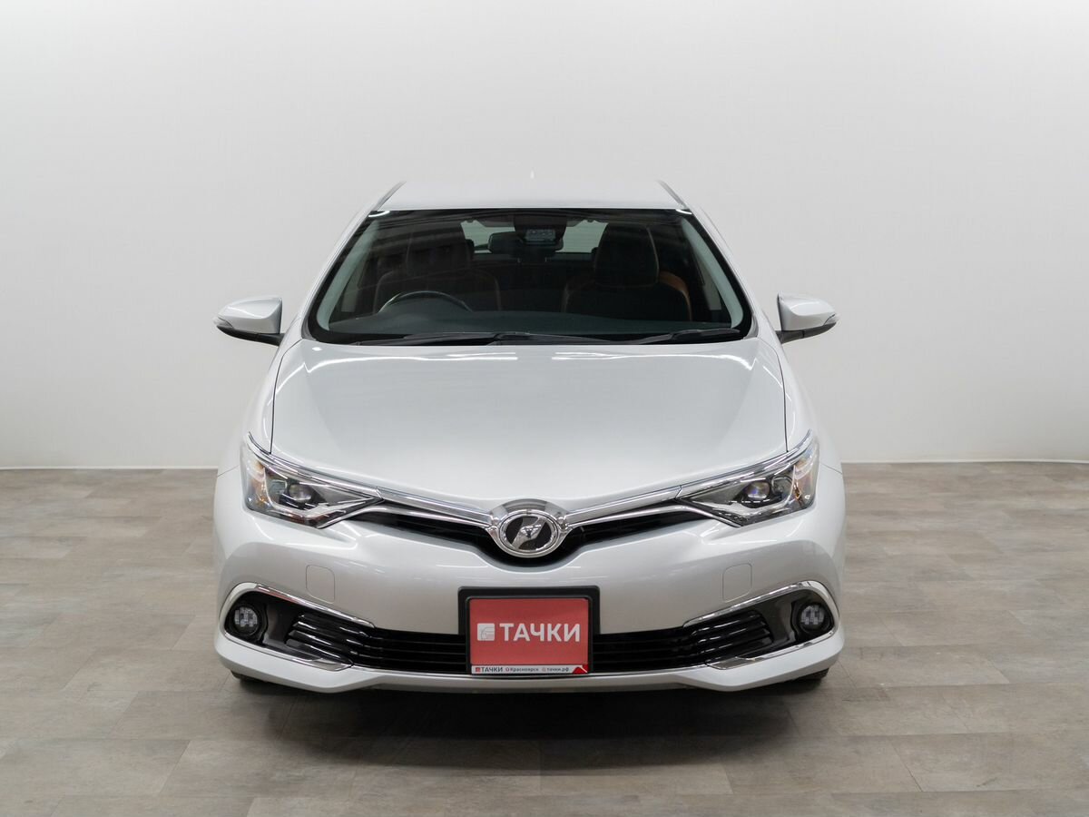 Toyota Auris II Рестайлинг