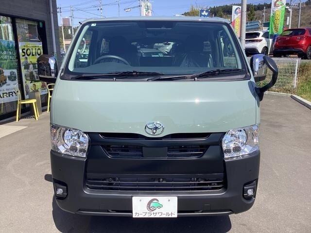 Toyota HiAce H200 Рестайлинг