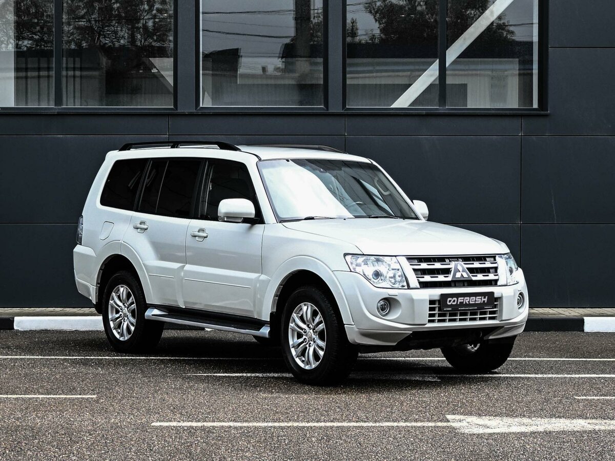 Mitsubishi Pajero IV Рестайлинг 1