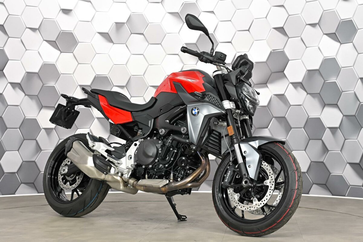BMW F 900 R