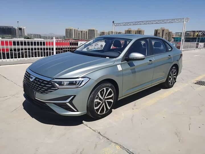 Открыть фотографии: Jetta VA7