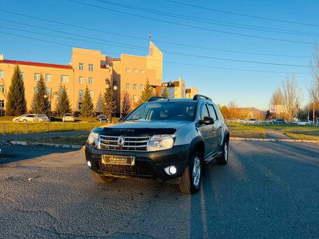 Renault Duster I