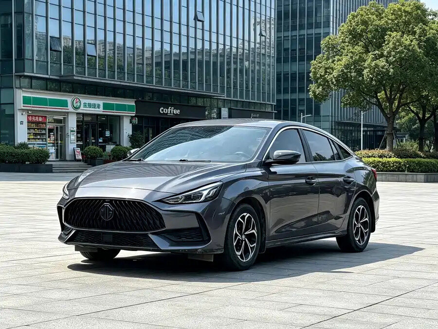 Открыть фотографии: MG 5 II