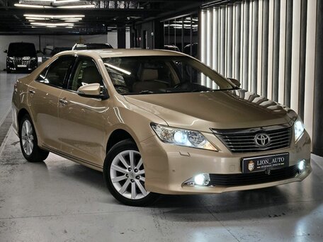 Toyota Camry VII (XV50)