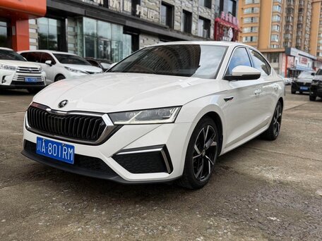 Skoda Octavia IV (A8)