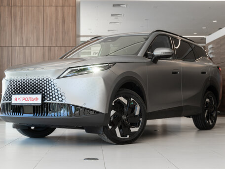 Omoda C7