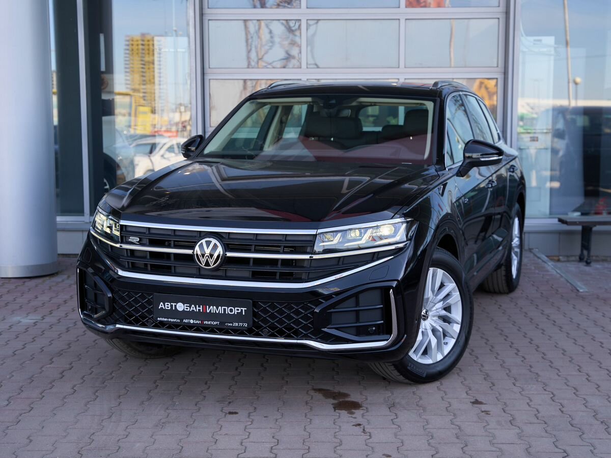 Открыть фотографии: Volkswagen Touareg III Рестайлинг