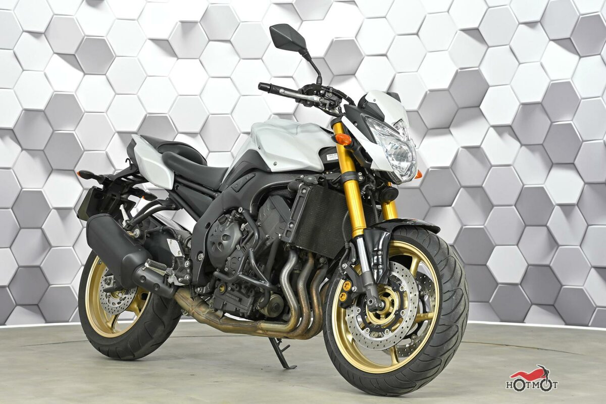 Yamaha FZ8