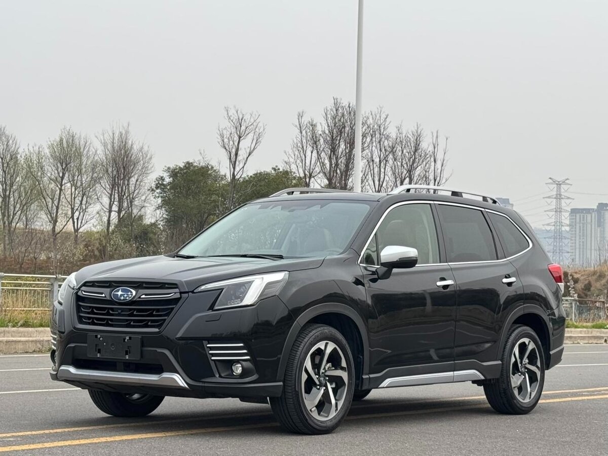Открыть фотографии: Subaru Forester V Рестайлинг