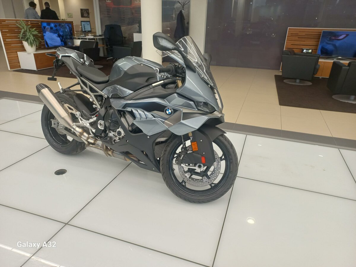 BMW S 1000 RR