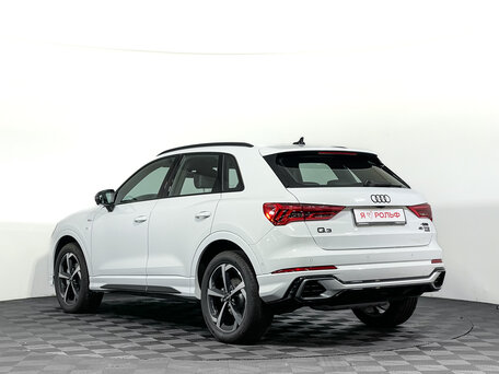 Audi Q3 II (F3)