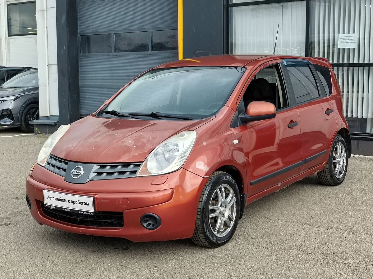 Открыть фотографии: Nissan Note I
