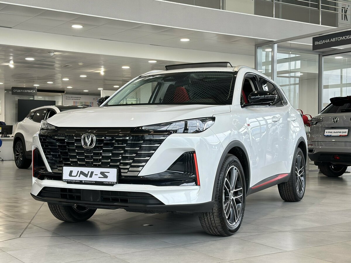 Открыть фотографии: Changan UNI-S I