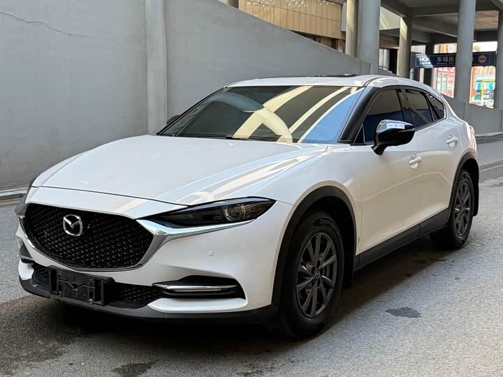 Открыть фотографии: Mazda CX-4 I Рестайлинг