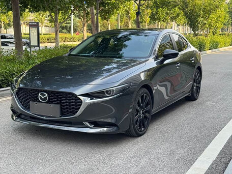 Mazda 3 IV (BP)