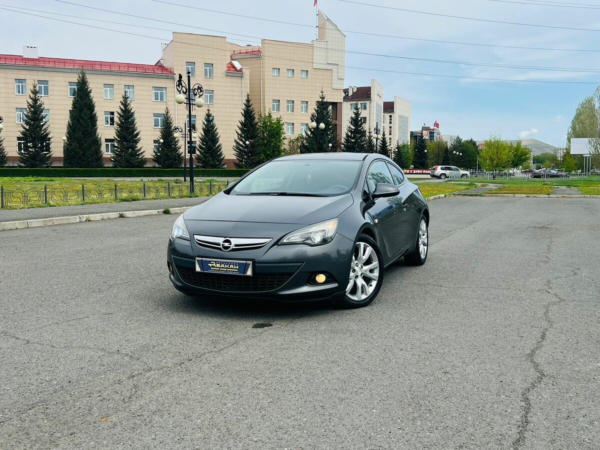 Opel Astra GTC J Рестайлинг