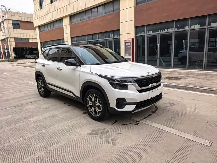 Kia KX3
