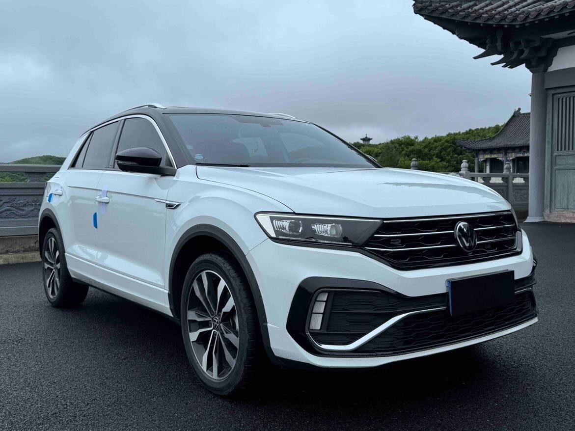 Открыть фотографии: Volkswagen T-Roc I (China Market) Рестайлинг