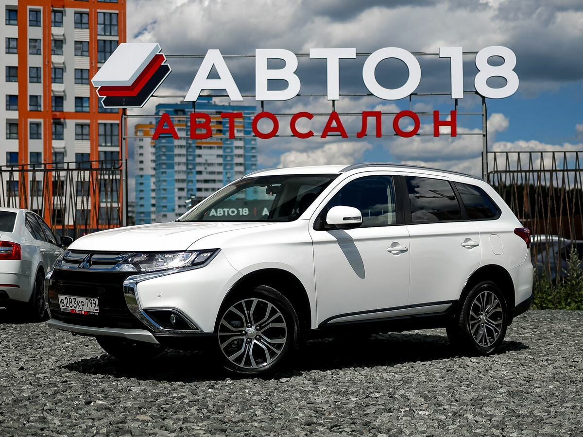 Открыть фотографии: Mitsubishi Outlander III Рестайлинг 2