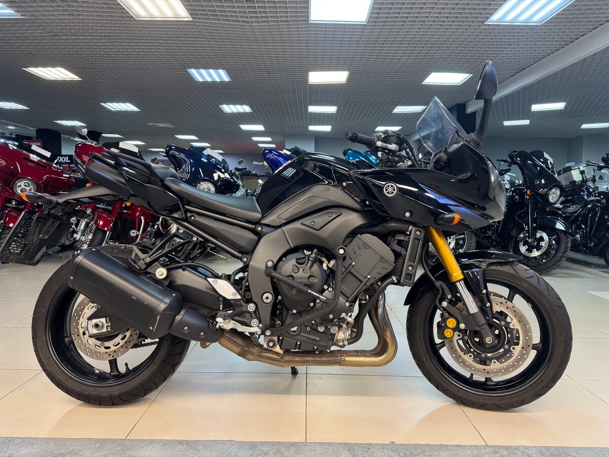 Yamaha FZ8