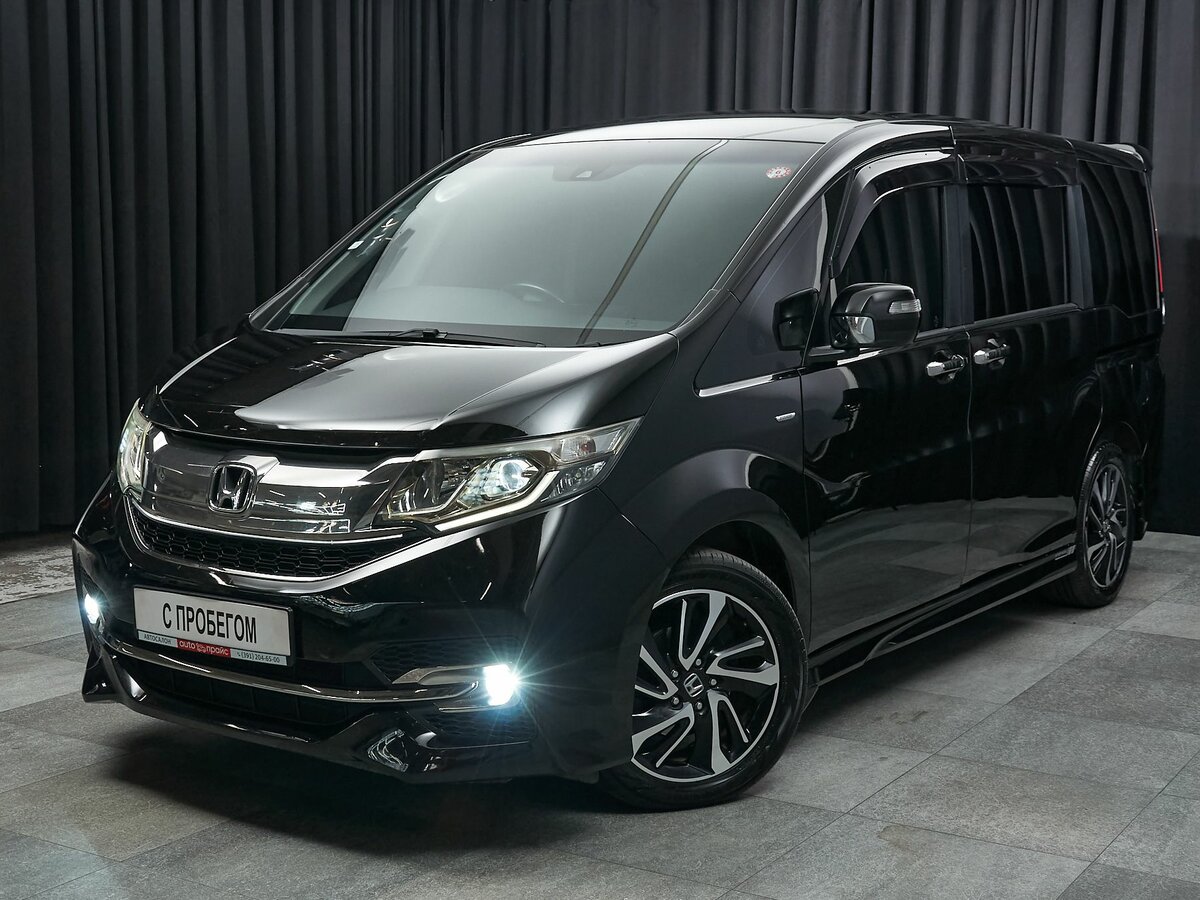 Honda Stepwgn Spada V