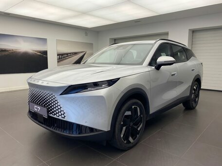 Omoda C7