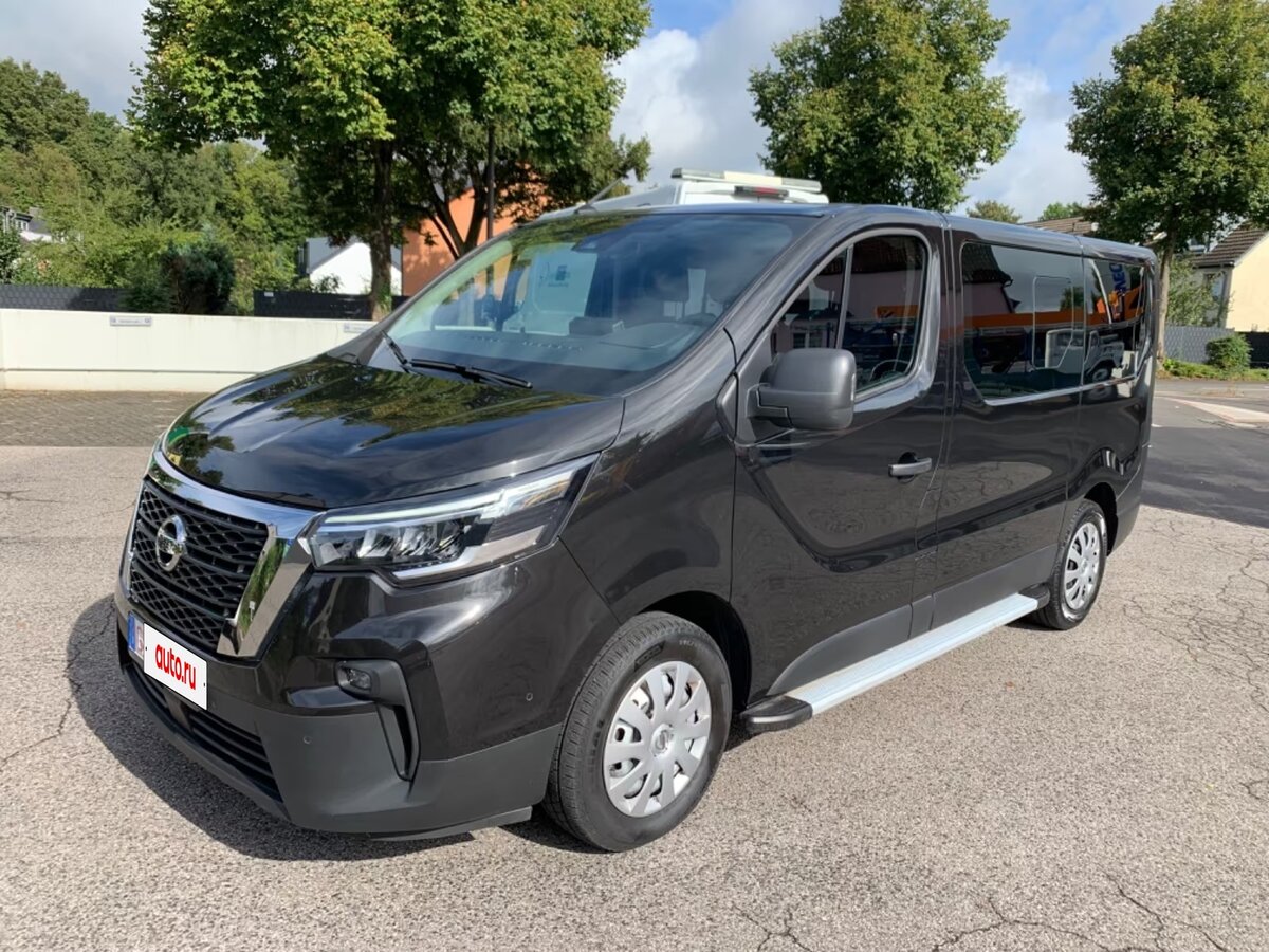 Nissan NV300