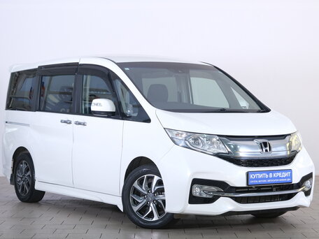 Honda Stepwgn V
