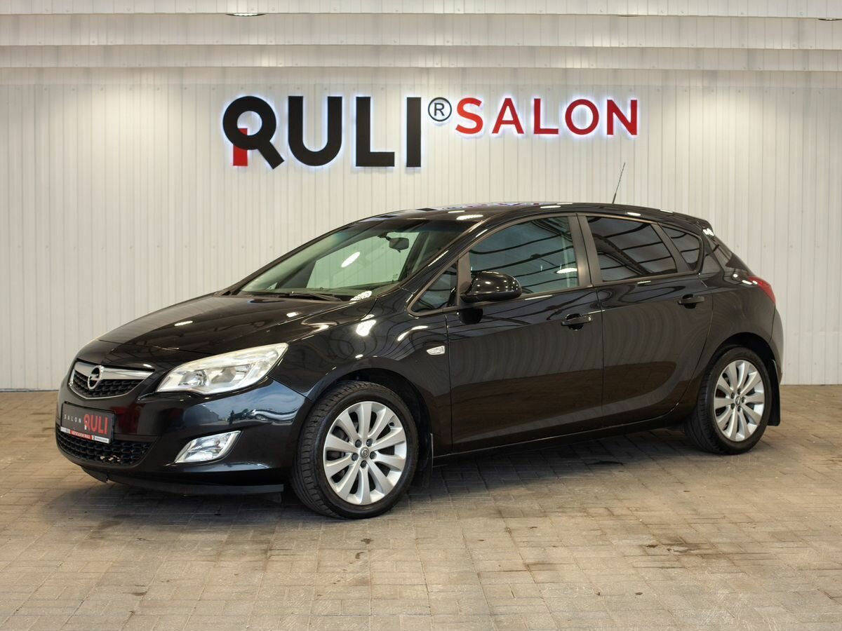 Opel Astra J