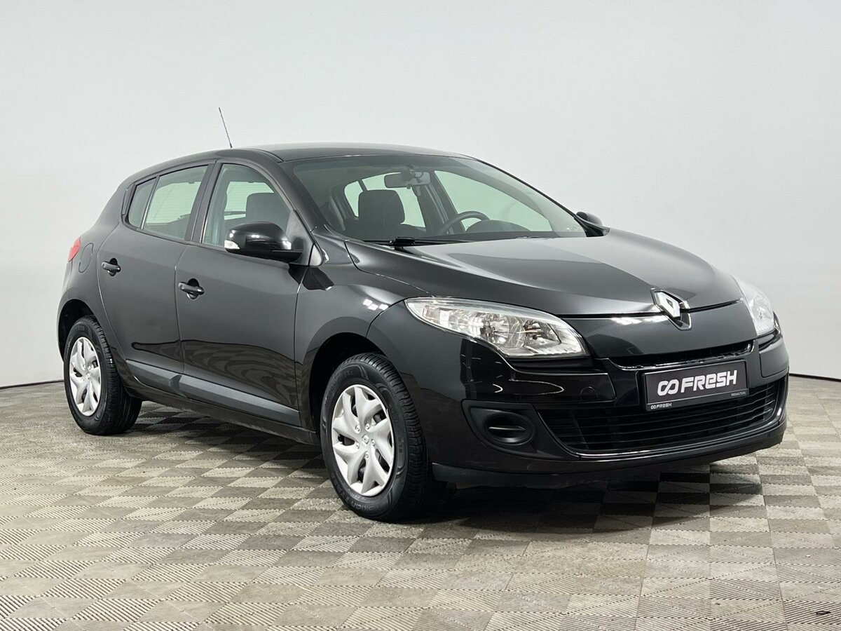 Открыть фотографии: Renault Megane III Рестайлинг