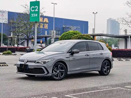 Volkswagen Golf VIII