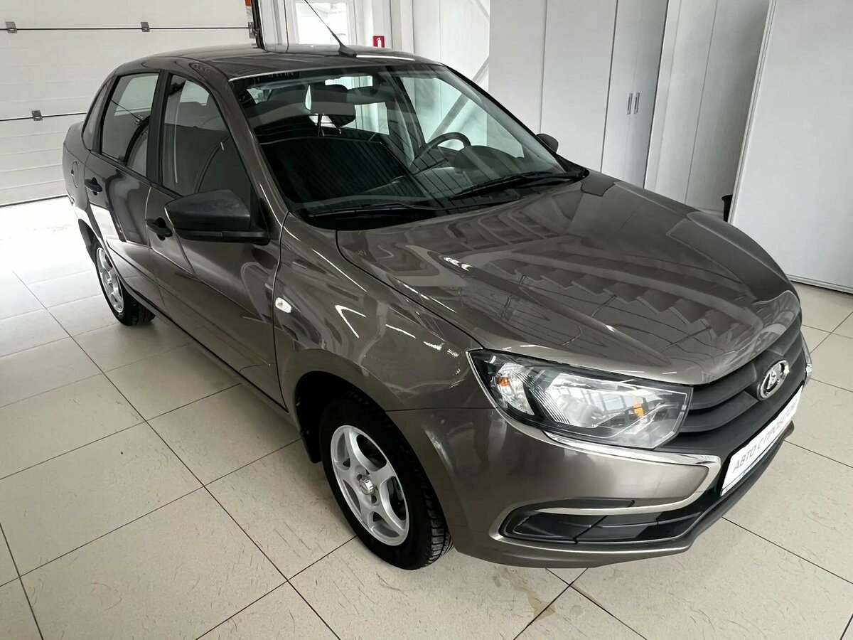 Открыть фотографии: Lada (ВАЗ) Granta I Рестайлинг