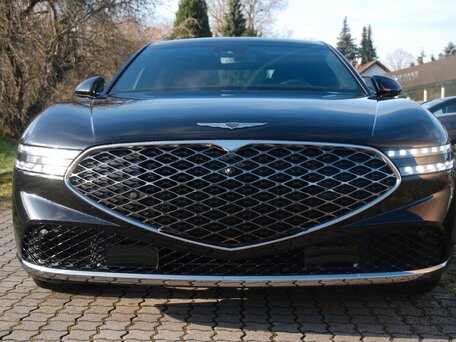 Genesis G90 II