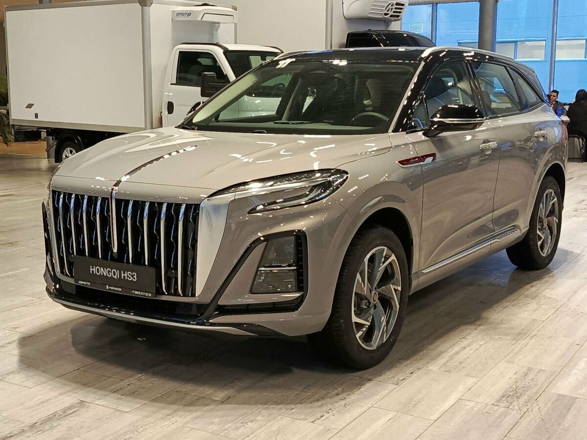 Hongqi HS3