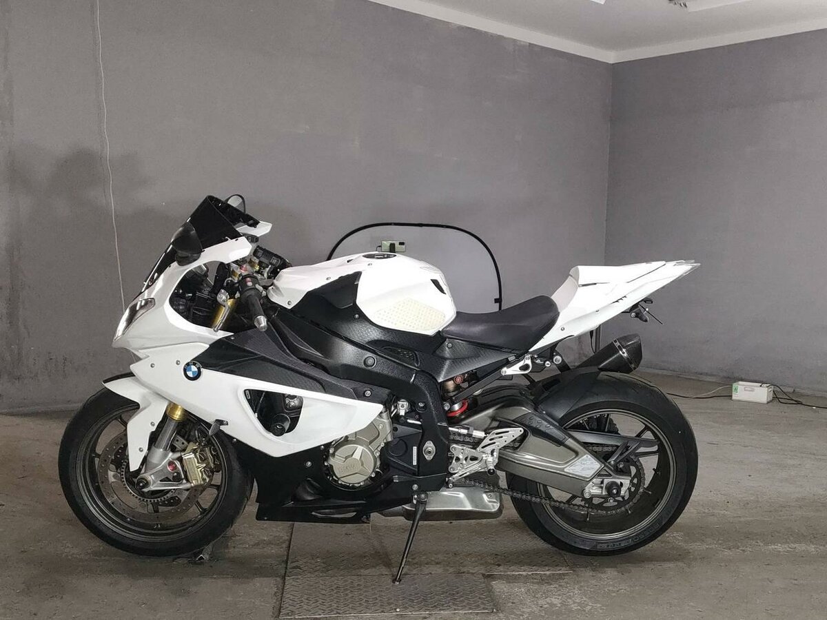 BMW S 1000 RR