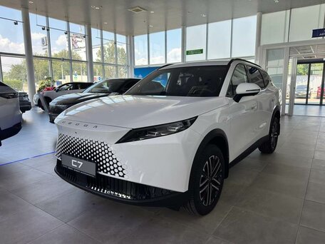 Omoda C7