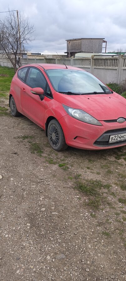 Ford Fiesta Mk6, фото 4